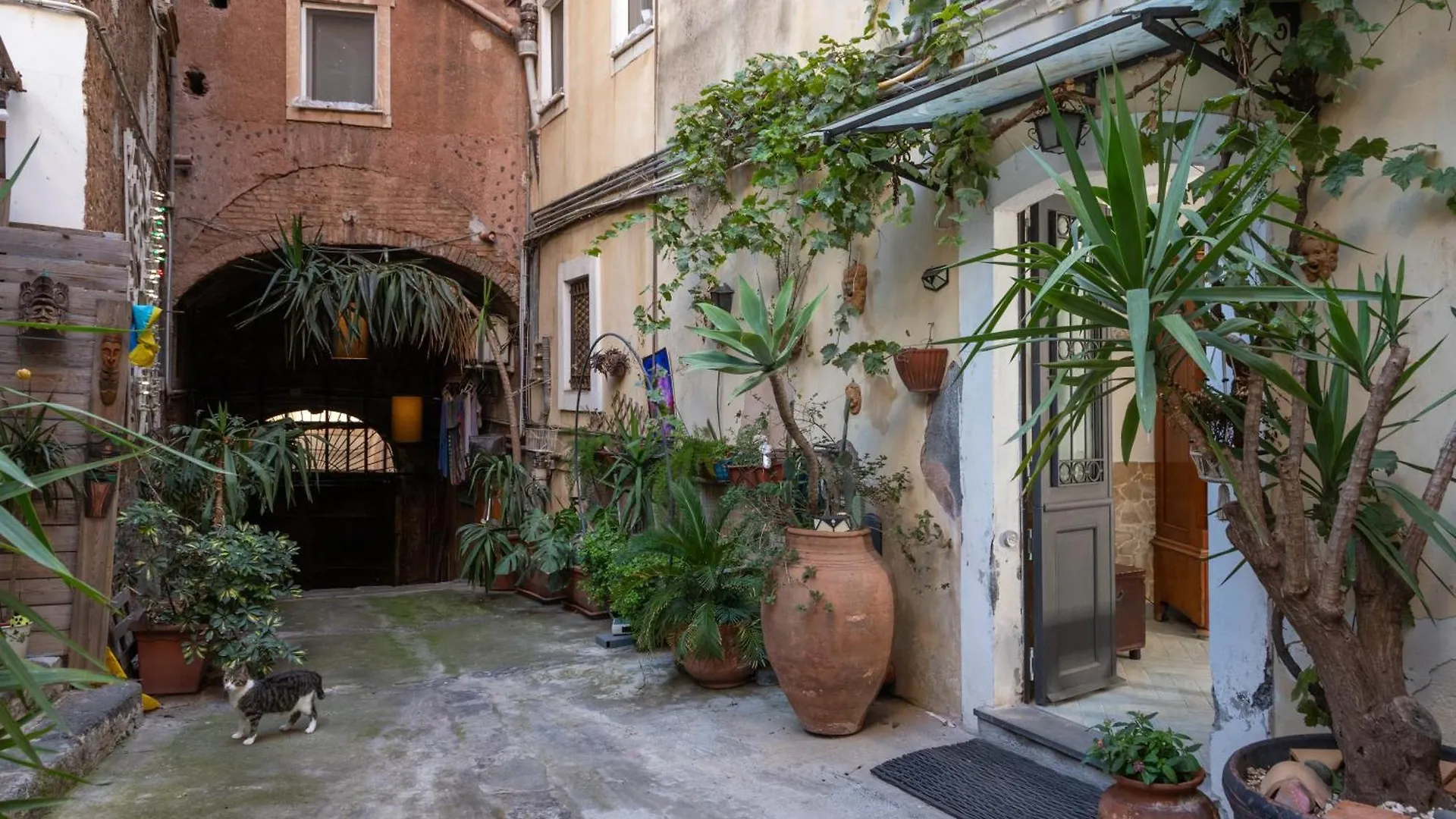 Holiday home Cortile San Michele Villa Catania